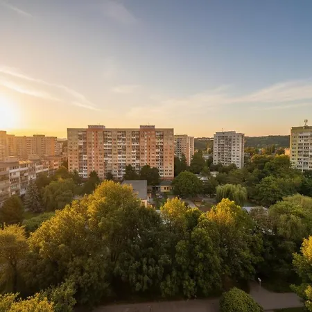 Velvet With Private Parking